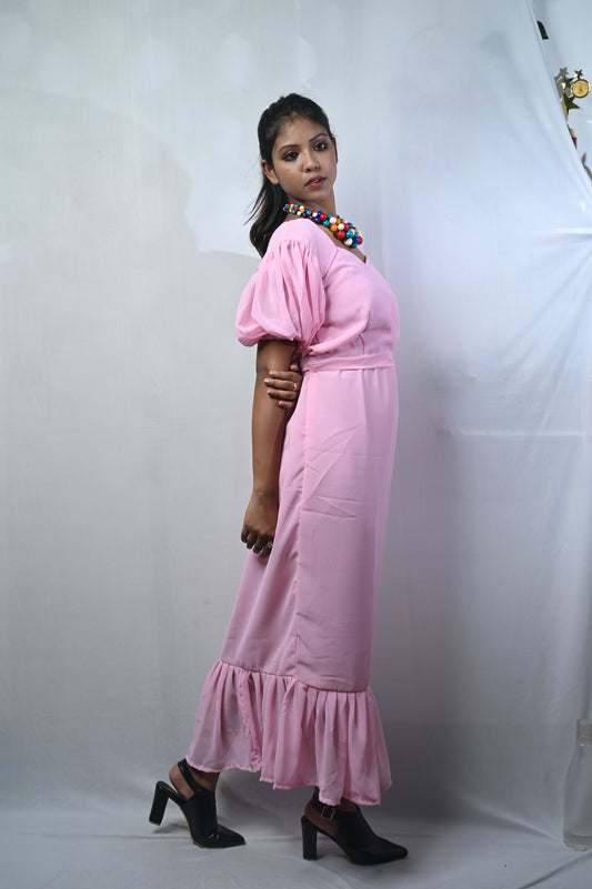 Long georgette gown with belt